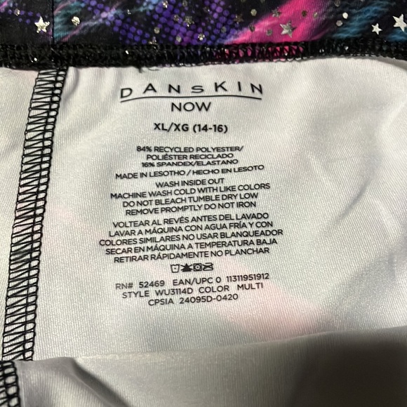 Dance/Workout Shorts - Picture 4 of 6